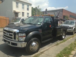 2008 Ford F550 photo