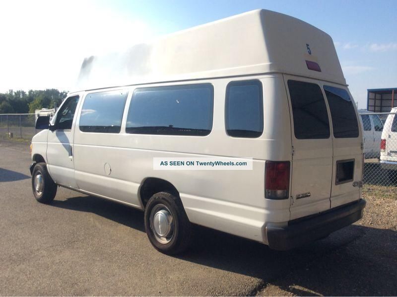 2006 Ford E 250 Other Vans photo