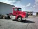 1999 Peterbilt Daycab Semi Trucks photo 1