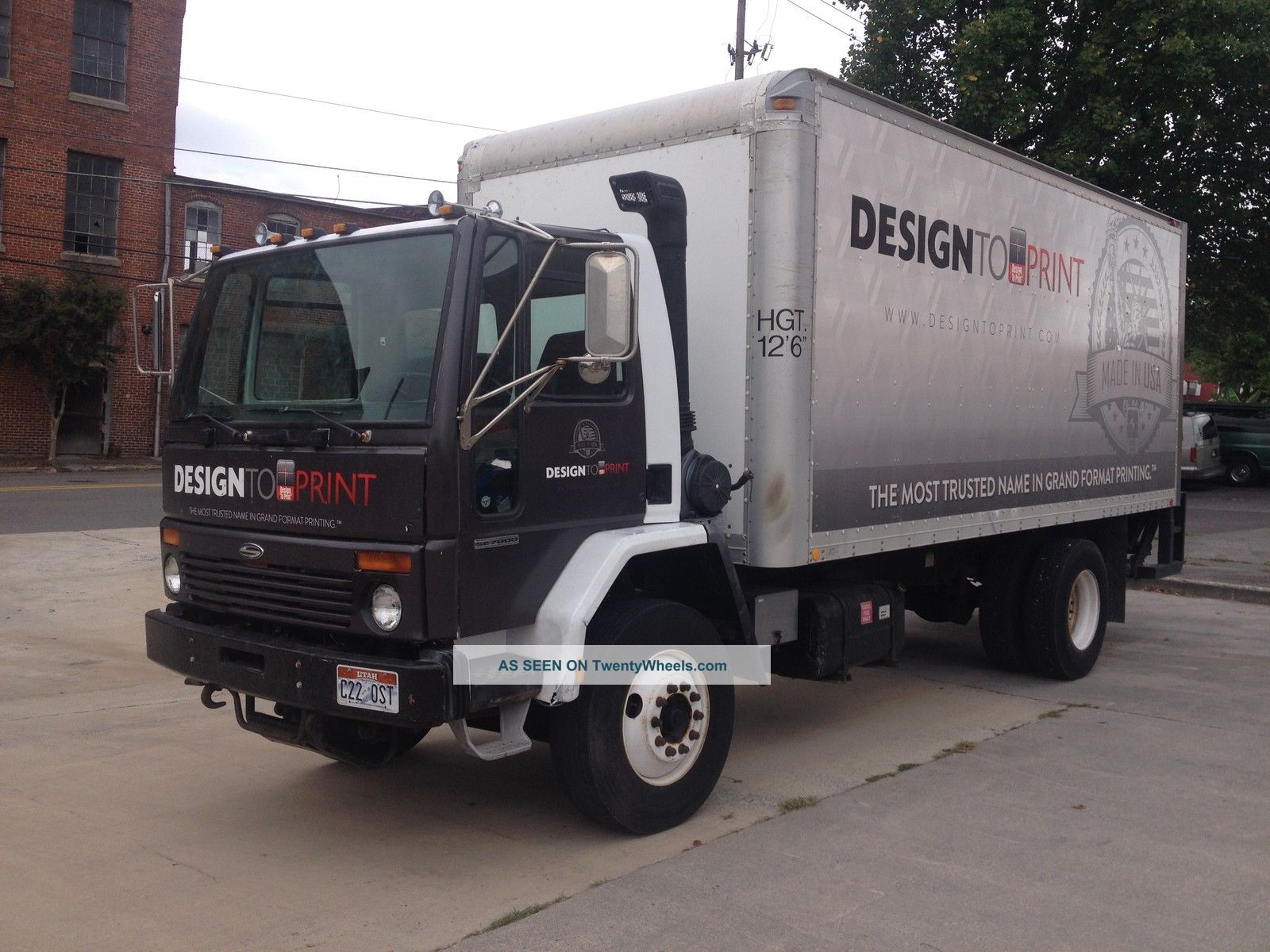 2001 Sterling Box Trucks / Cube Vans photo