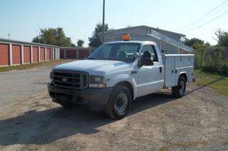 2003 Ford F350 photo