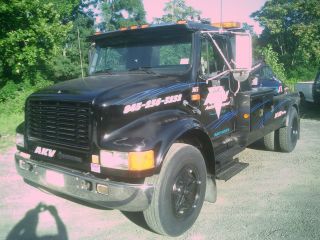 1995 International 4900 photo