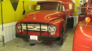 1956 Ford F600 photo