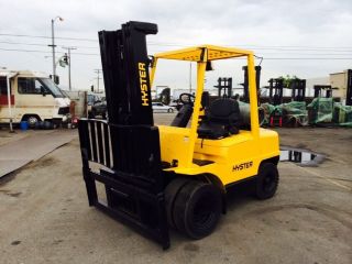 2000 Hyster Forklift 6000lbs Dual Pneumatic Tires Auto Trans photo