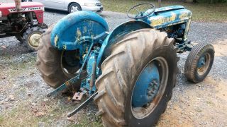 Ford 871 Power Steering Tractor (possible Demonstrator) Select O Speed Sos photo