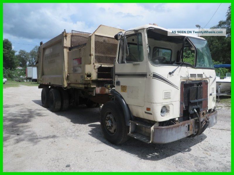 2007 Autocar Refuse Truck Project Vehicle Title Utility / Service Trucks photo