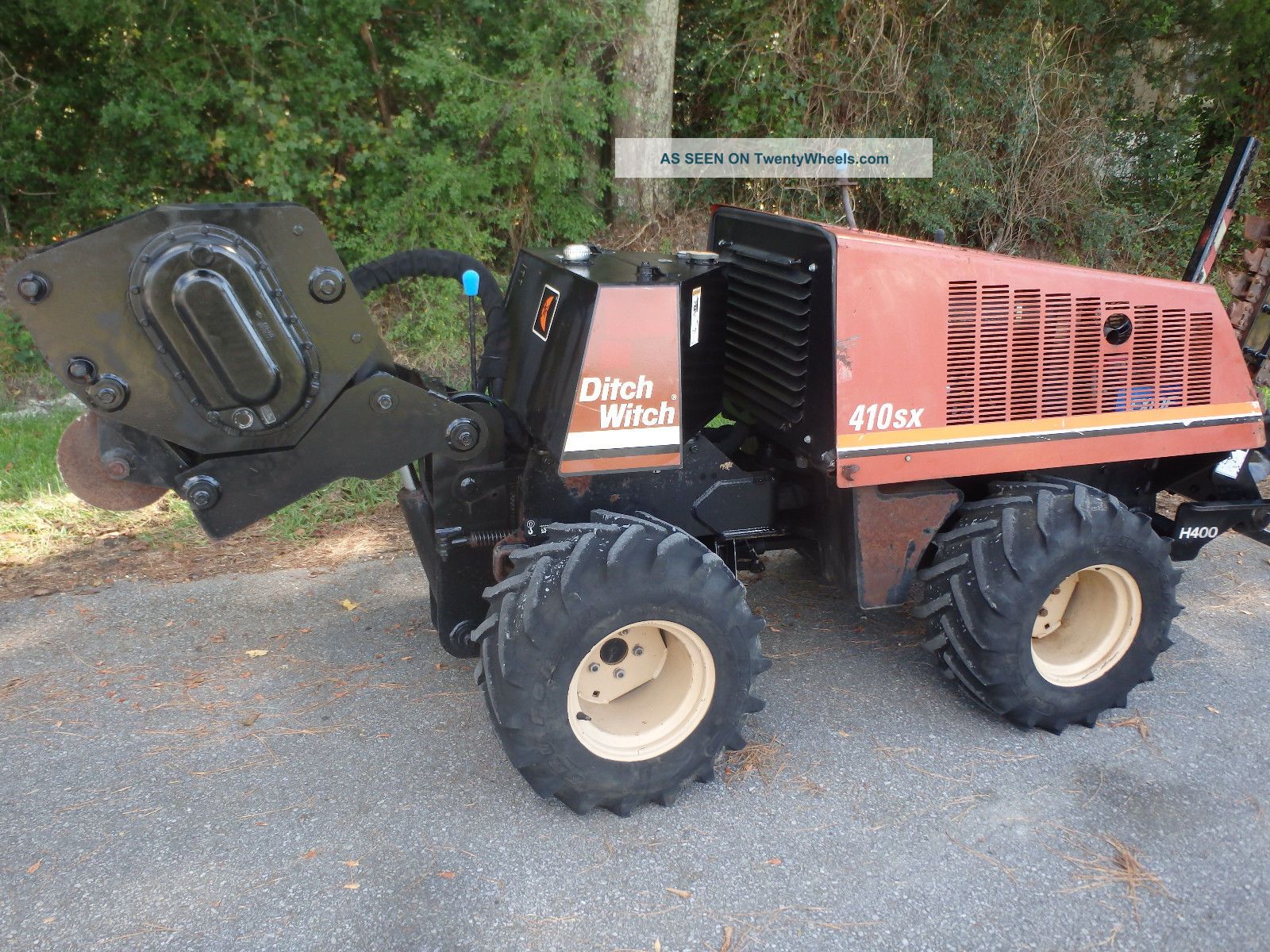 2001 Ditch Witch 410sx Cable Plow, Trencher, Bore Attachment, Heavy
