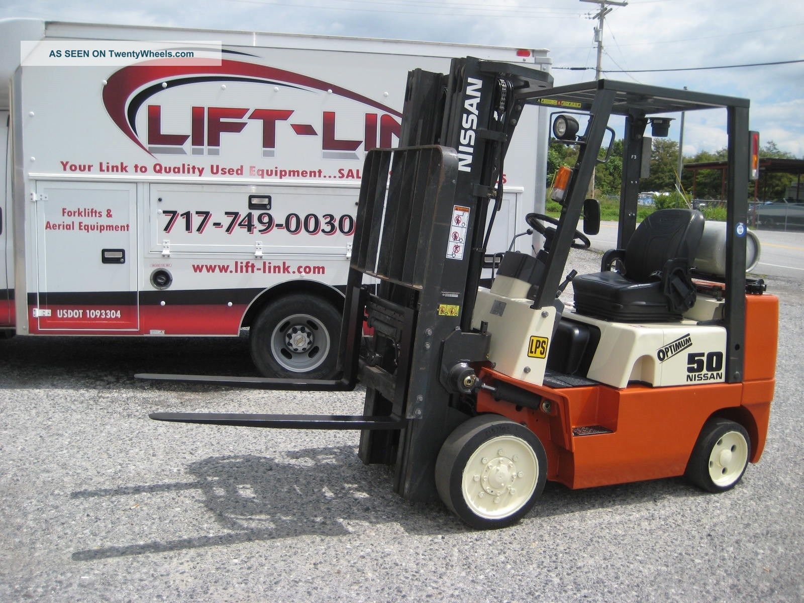 Nissan,  2003,  5000 Lbs.  Low Hour Forklift Forklifts photo
