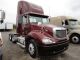 2006 Freightliner Columbia Daycab Semi Trucks photo 1