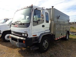 2002 Gmc T7500 Service Truck photo