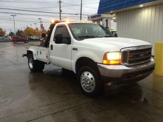 2004 Ford F550 photo