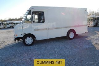1996 Freightliner Mt35 Food Cargo Delivery Utility photo