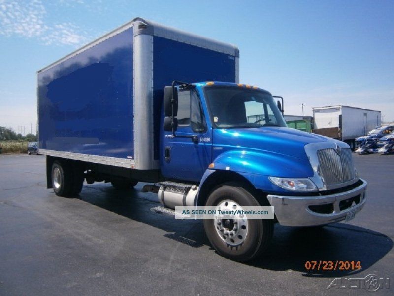 2011 International 4300 Box Trucks / Cube Vans photo
