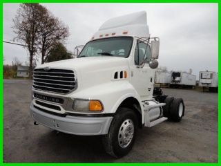 2005 Sterling L 9500 photo