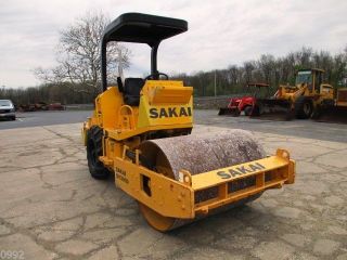 2004 Sakai Sv201d Smooth Drum Roller Compactor,  Drum Drive,  Only 984 Hrs photo