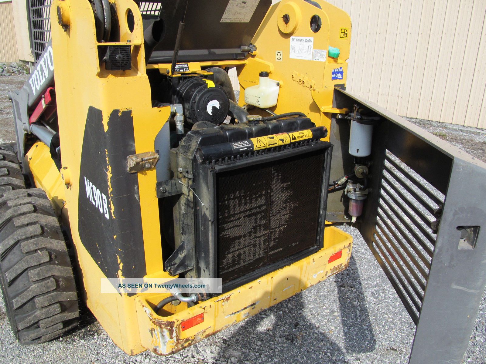 2007 Volvo Mc90b Skid Steer, 901 Hours, Foam Filled Tires, Bobcat Gehl