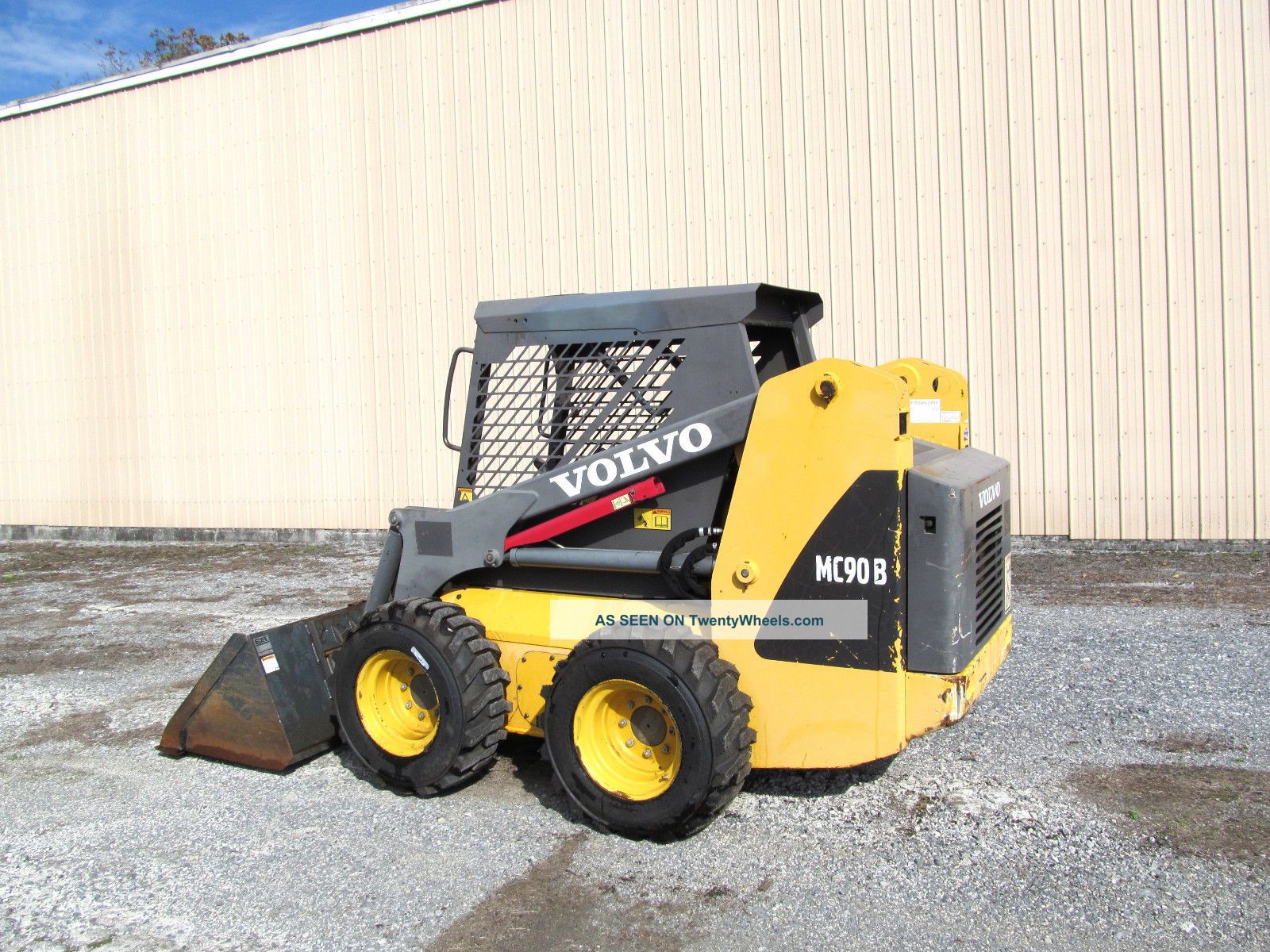 2007 Volvo Mc90b Skid Steer, 901 Hours, Foam Filled Tires, Bobcat Gehl