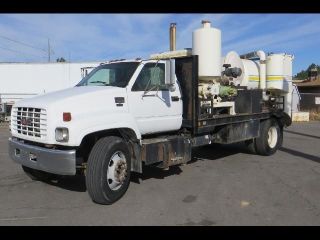 2000 Gmc C6500 photo