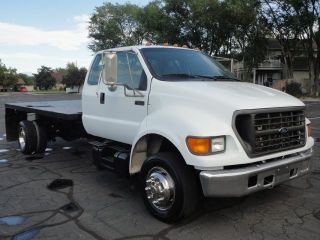 2001 Ford F650 photo