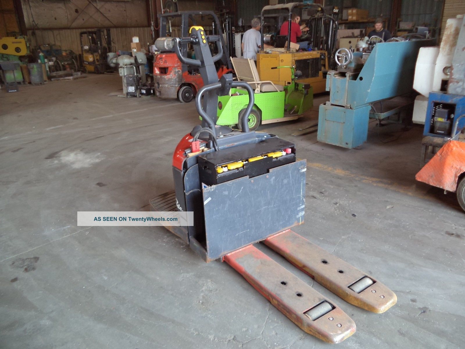 2004 Linde 6000, 6, 000 24vdc Battery Operated Electric Pallet Jack