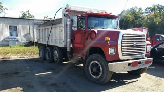 1997 Ford L9000 photo