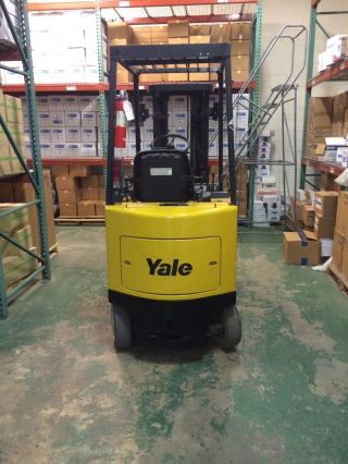 1999 Yale Electric Forklift With Battery Charger Erc030agn36te082 photo