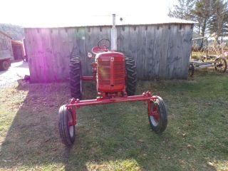 Farmall C Tractor photo