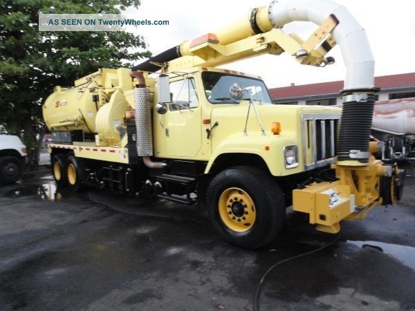2003 International F - 2575 Other Heavy Duty Trucks photo