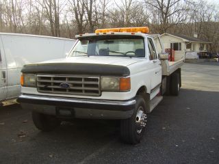 1988 Ford F350 photo