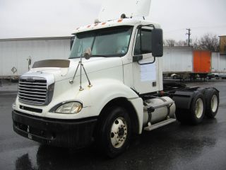 2007 Freightliner Cl 120 photo