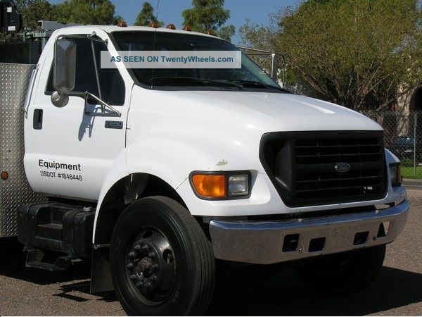 2000 Ford Ford F650 Xlt Service Mechanics Utility Truck Utility / Service Trucks photo
