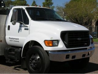 2000 Ford Ford F650 Xlt Service Mechanics Utility Truck photo