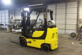 Yale 5000 Lb Forklift Triple Mast And Side Shift Yr Made 2008 photo