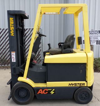 Hyster Model E55z - 33 (2008) 5500lbs Capacity Great 4 Wheel Electric Forklift photo