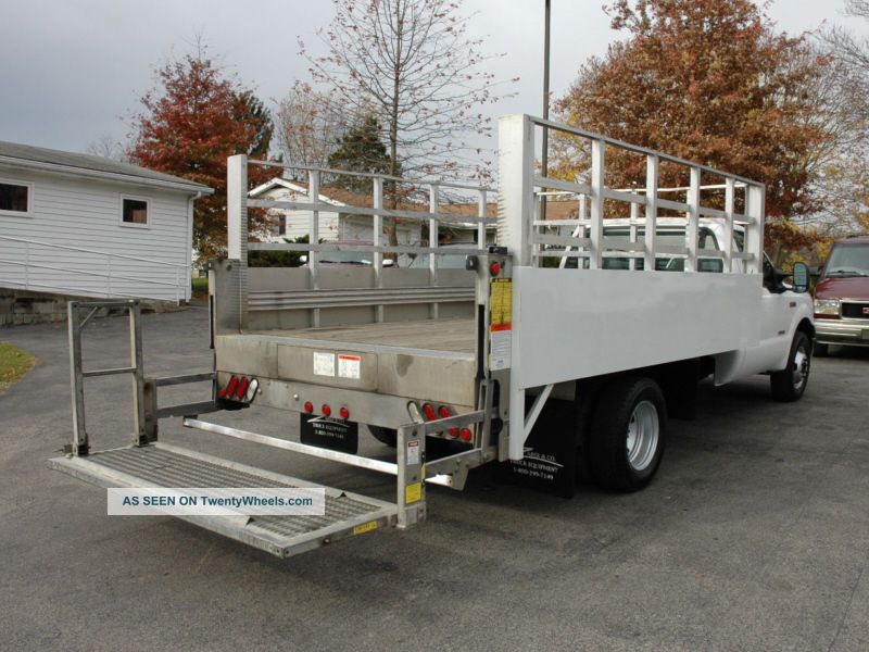 2007 Ford Aluminum Flat Bed / Lift Gate Utility / Service Trucks photo