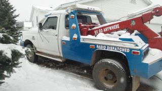 1989 Ford F350 photo