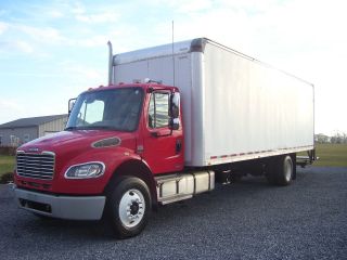 2006 Freightliner M2 photo