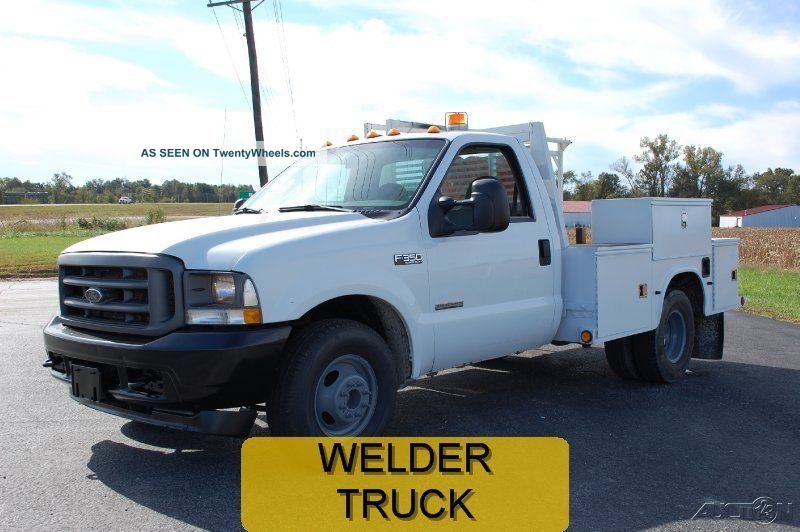 2004 Ford F350 Duty Commercial Pickups photo
