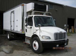 2007 Freightliner Business Class M2 106 photo