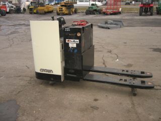 2004 Crown Forklift Elf Rider,  Ride On Jack,  6000 On Sale,  Heavy Duty Lift photo