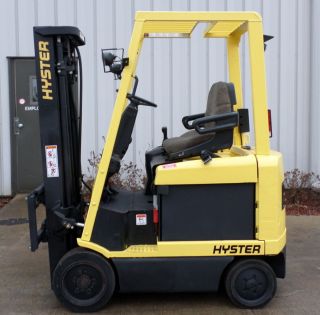 Hyster Model E40xm2s (2003) 4000lbs Capacity Great 4 Wheel Electric Forklift photo