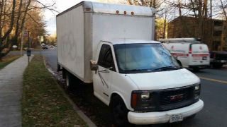 1999 Gmc Box Truck photo