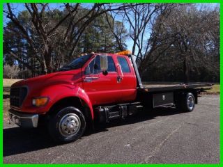 2001 Ford F650 photo