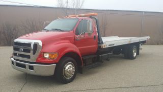 2007 Ford F650 photo