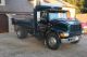 1999 International 4700 Dump Trucks photo 1