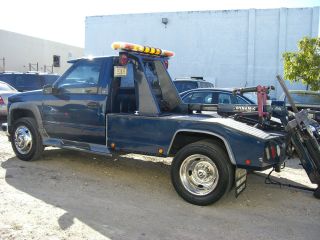 2000 Gmc 3500 Hd photo