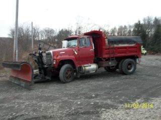 1987 Ford 9000 photo