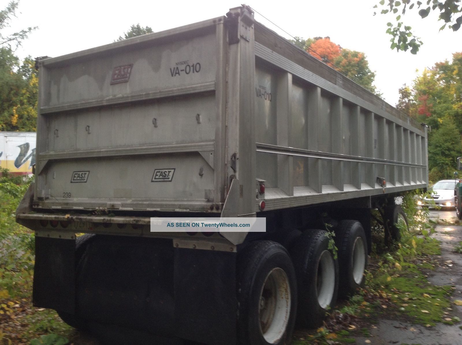 East 34 ' Tri Axle Aluminum Dump Trailer Dump Body All Aluminum Trailers photo