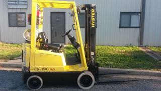 2001 Hyster 3000 Lb Forklift 2 Stage Mast Lp S30xm photo