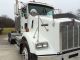 2001 Kenworth T800 Daycab Semi Trucks photo 3